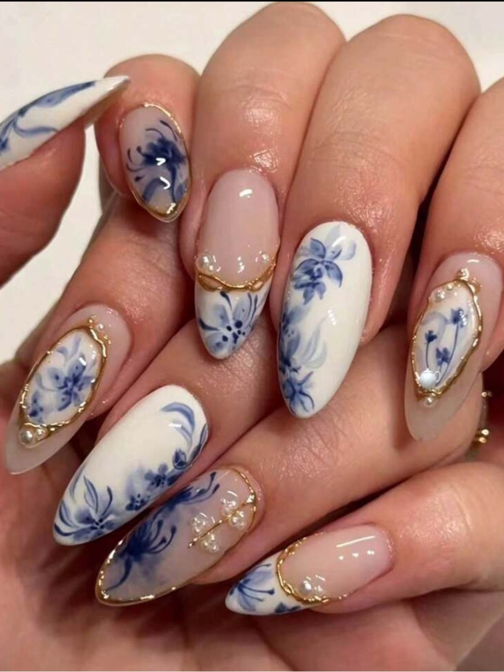 24pc Press On Nail Set from the Nail Bar 💅